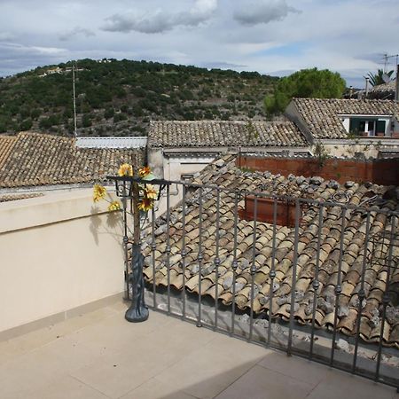 La Corte Di Ibla Ragusa Exteriör bild