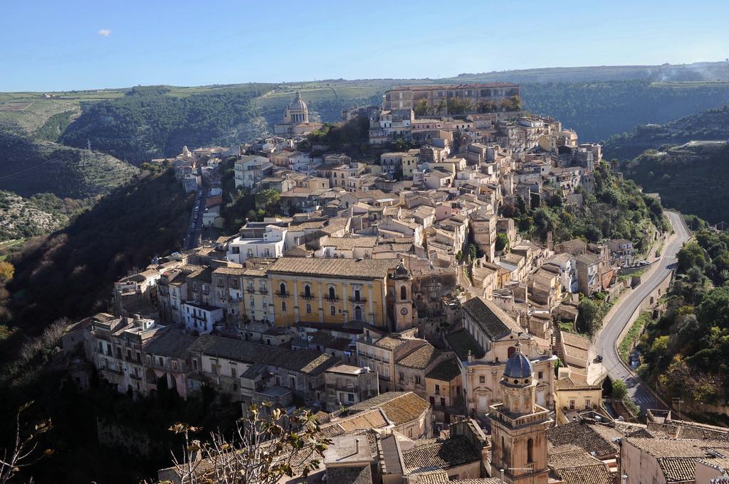 La Corte Di Ibla Ragusa Exteriör bild