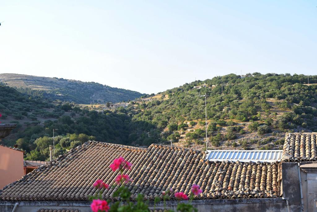 La Corte Di Ibla Ragusa Exteriör bild